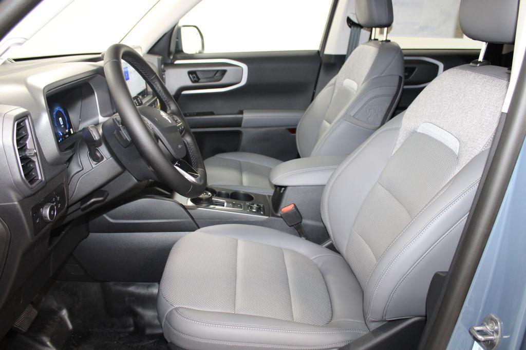 new 2025 Ford Bronco Sport car, priced at $38,577