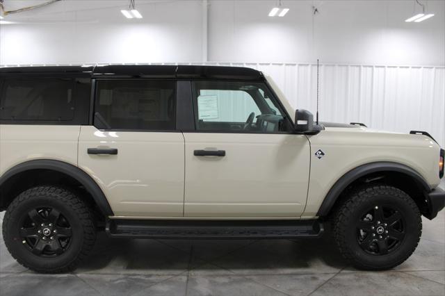 new 2025 Ford Bronco car, priced at $53,879