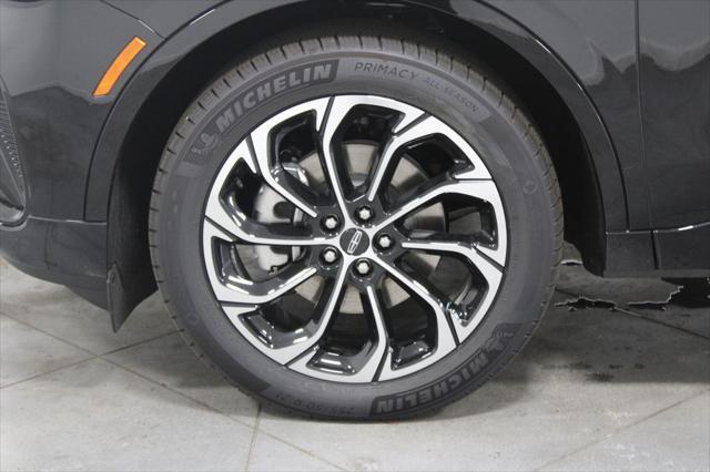 new 2025 Lincoln Nautilus car, priced at $58,079