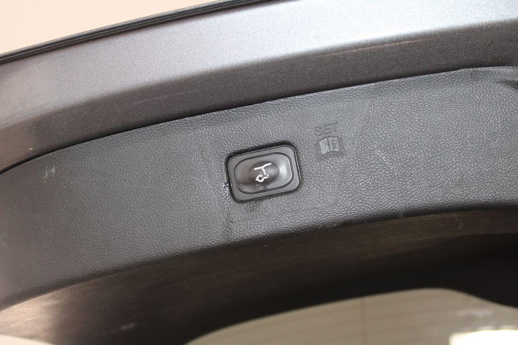 used 2022 Ford Edge car, priced at $22,348