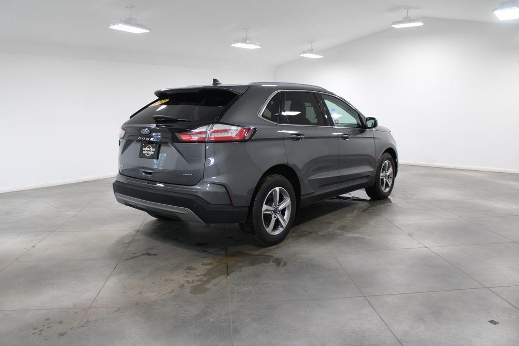used 2022 Ford Edge car, priced at $22,348