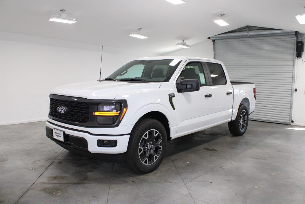 new 2025 Ford F-150 car, priced at $42,626
