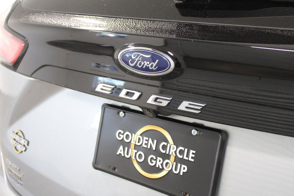 used 2022 Ford Edge car, priced at $19,000