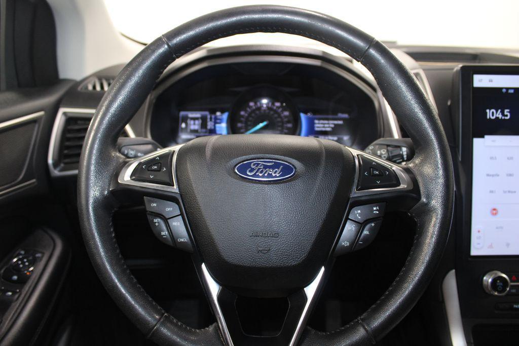 used 2022 Ford Edge car, priced at $19,000
