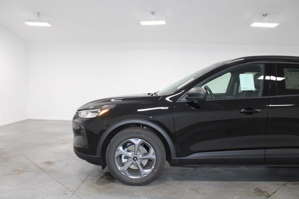 new 2025 Ford Escape car, priced at $27,151