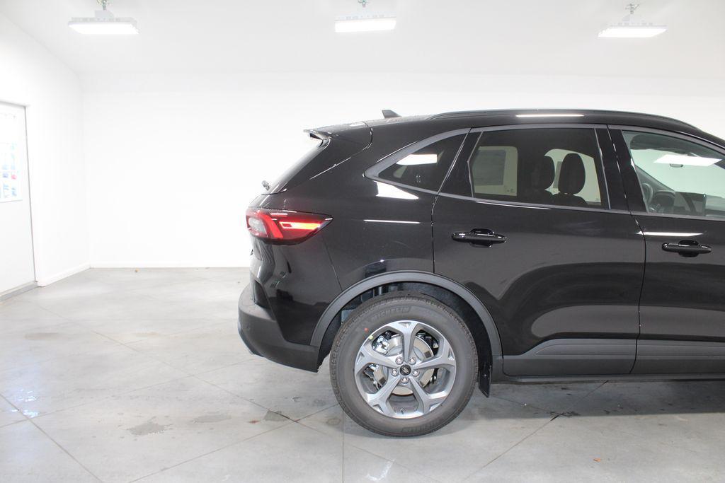 new 2025 Ford Escape car, priced at $27,151