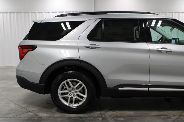 new 2025 Ford Explorer car, priced at $39,523