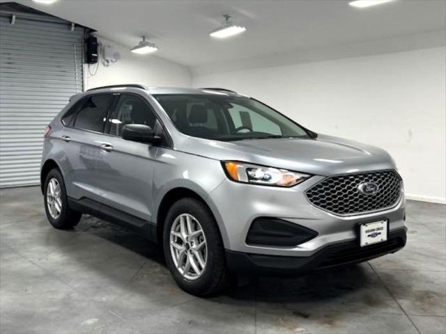 new 2024 Ford Edge car, priced at $32,750