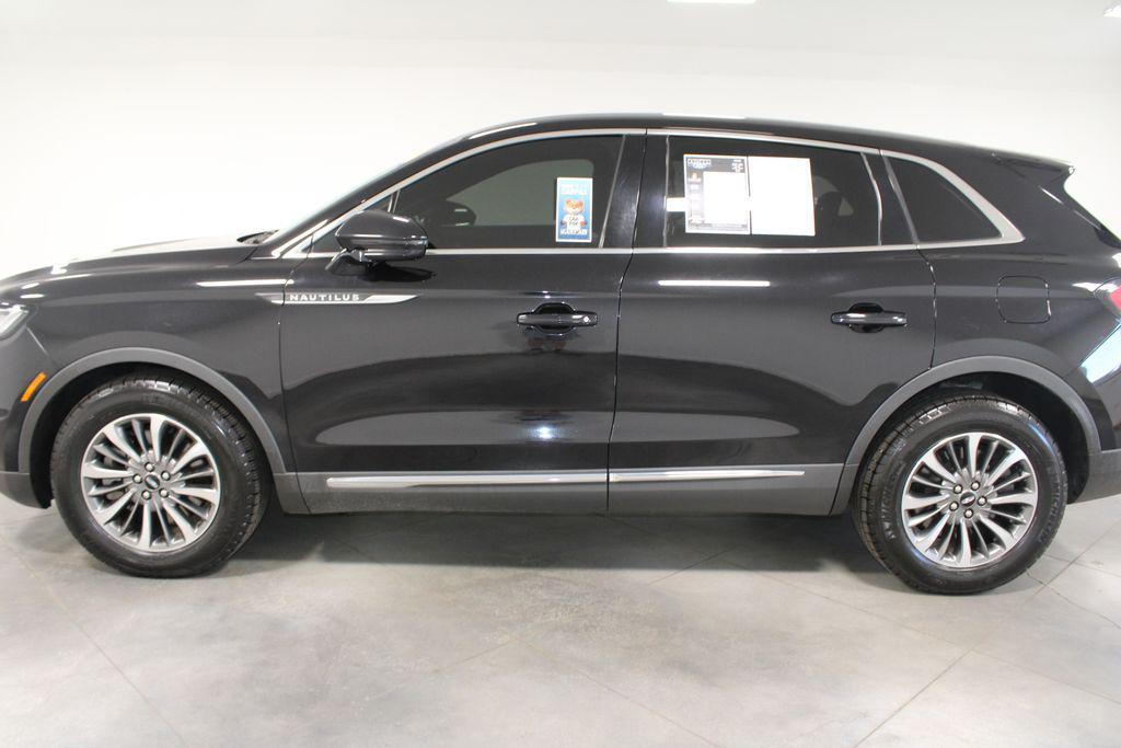 used 2021 Lincoln Nautilus car, priced at $27,358