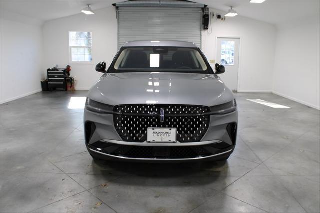 new 2025 Lincoln Nautilus car, priced at $53,578