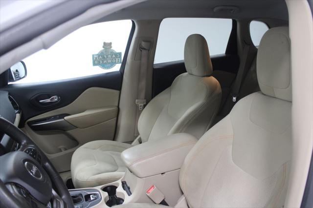 used 2021 Jeep Cherokee car, priced at $16,198