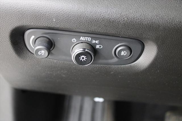 used 2021 Chevrolet Traverse car, priced at $20,000