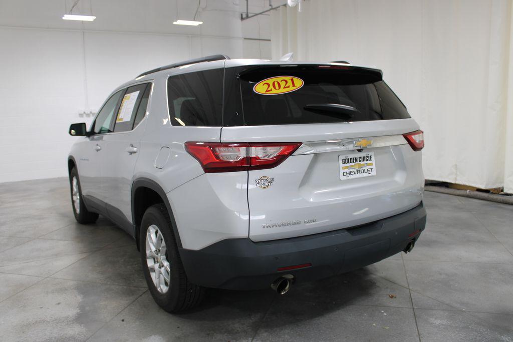 used 2021 Chevrolet Traverse car, priced at $17,488
