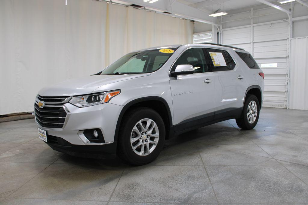used 2021 Chevrolet Traverse car, priced at $17,488