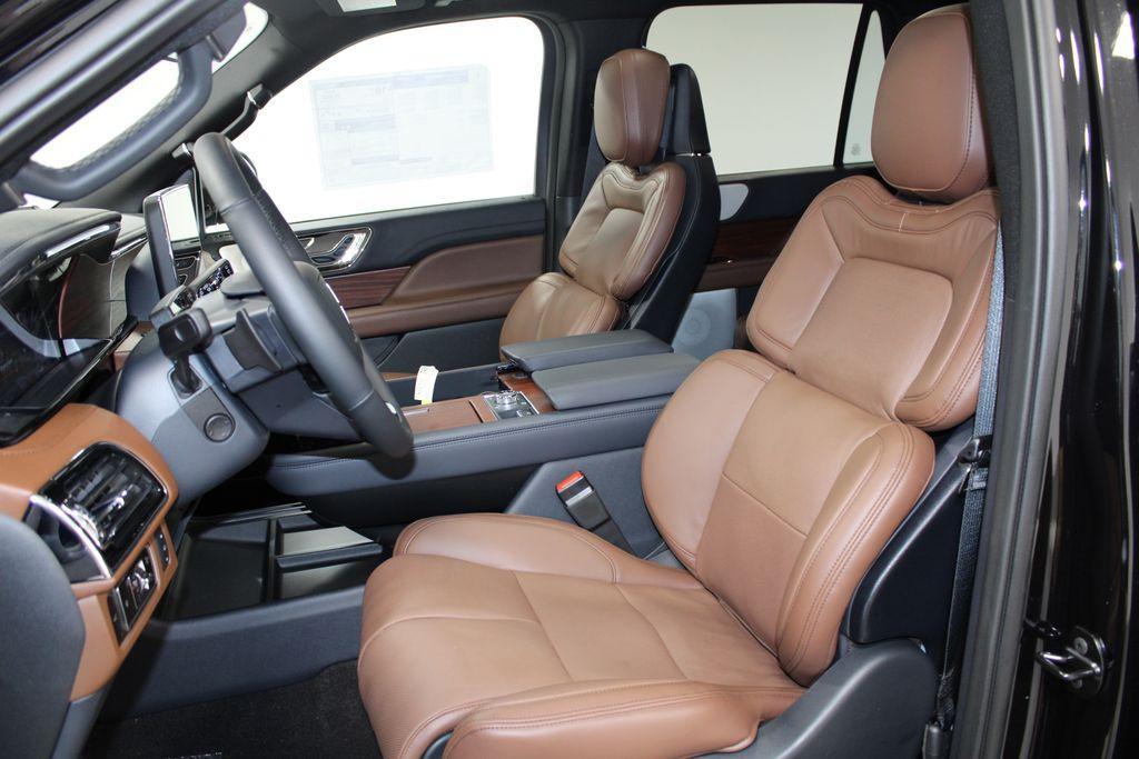 new 2024 Lincoln Navigator car, priced at $99,650