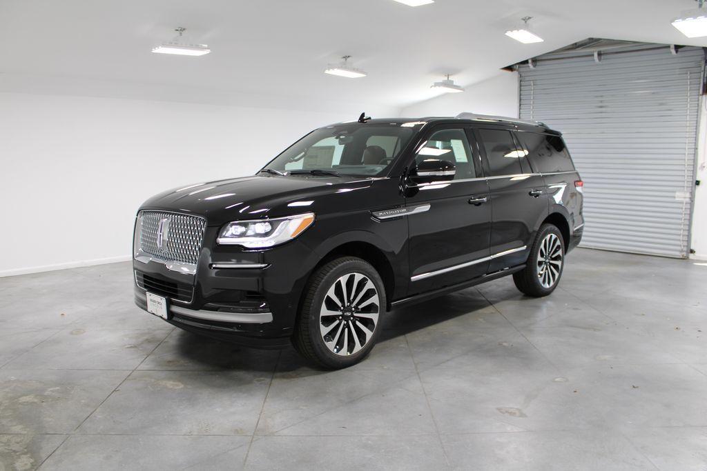 new 2024 Lincoln Navigator car, priced at $99,650