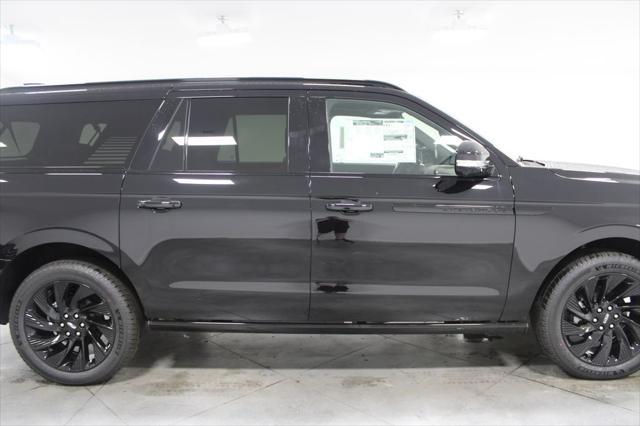 new 2025 Lincoln Navigator car, priced at $109,936