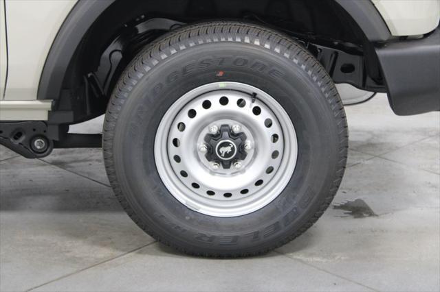 new 2025 Ford Bronco car, priced at $39,844