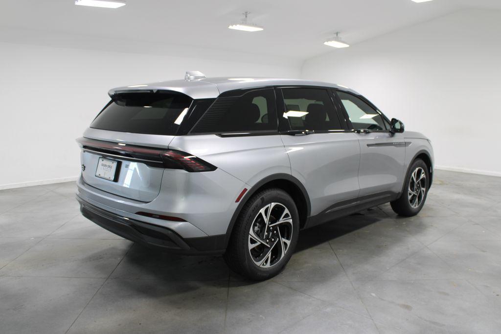 new 2025 Lincoln Nautilus car, priced at $56,434