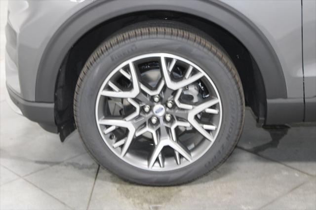 new 2025 Ford Explorer car, priced at $57,391