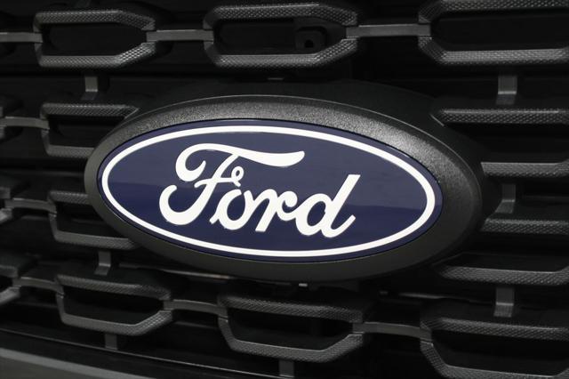 new 2024 Ford F-150 car, priced at $46,490