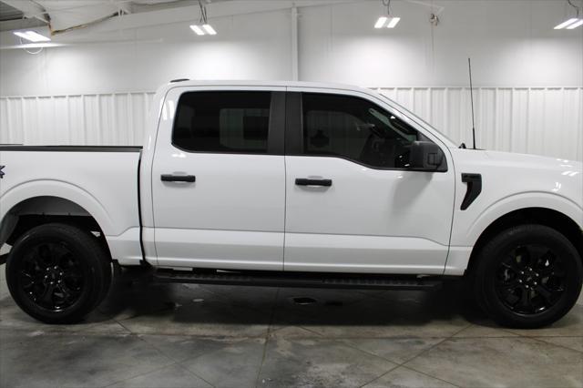 used 2022 Ford F-150 car, priced at $35,769