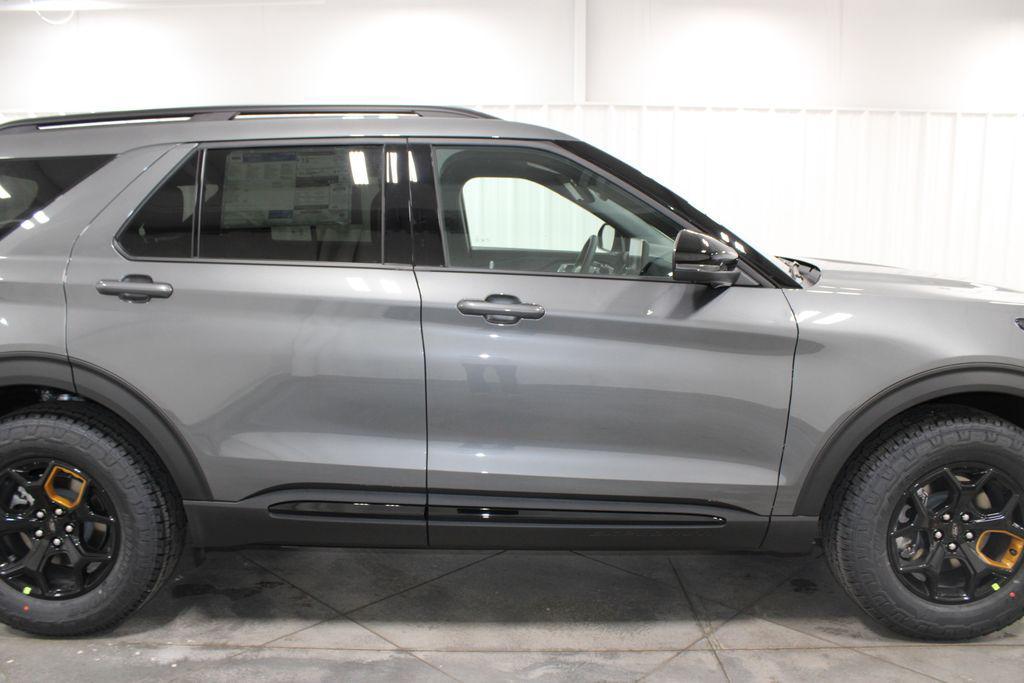 new 2026 Ford Explorer car, priced at $59,977