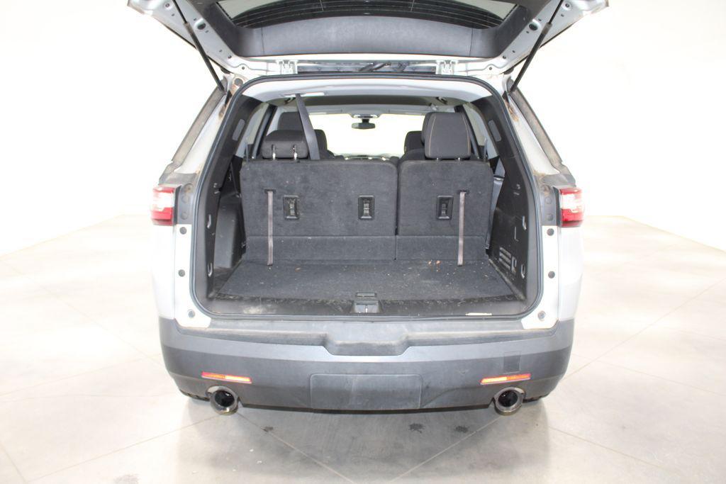 used 2019 Chevrolet Traverse car, priced at $17,718