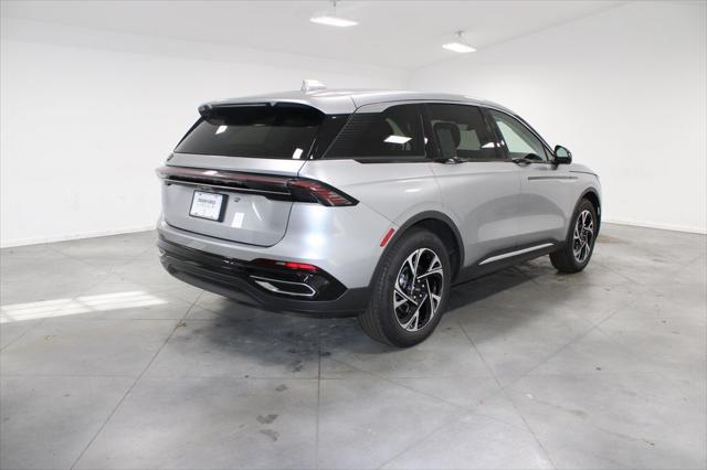 new 2025 Lincoln Nautilus car, priced at $54,620