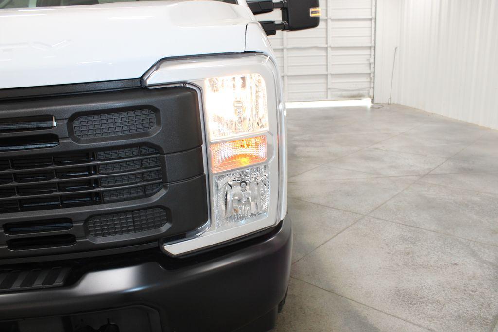 new 2026 Ford F-350 car, priced at $58,720