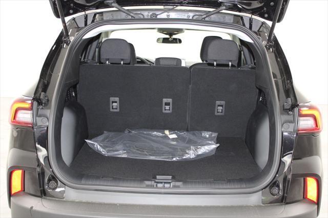 new 2025 Ford Escape car, priced at $29,875