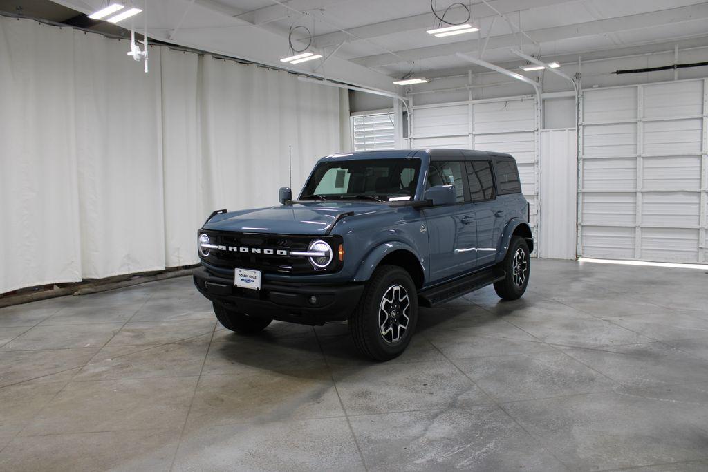 new 2025 Ford Bronco car, priced at $49,098
