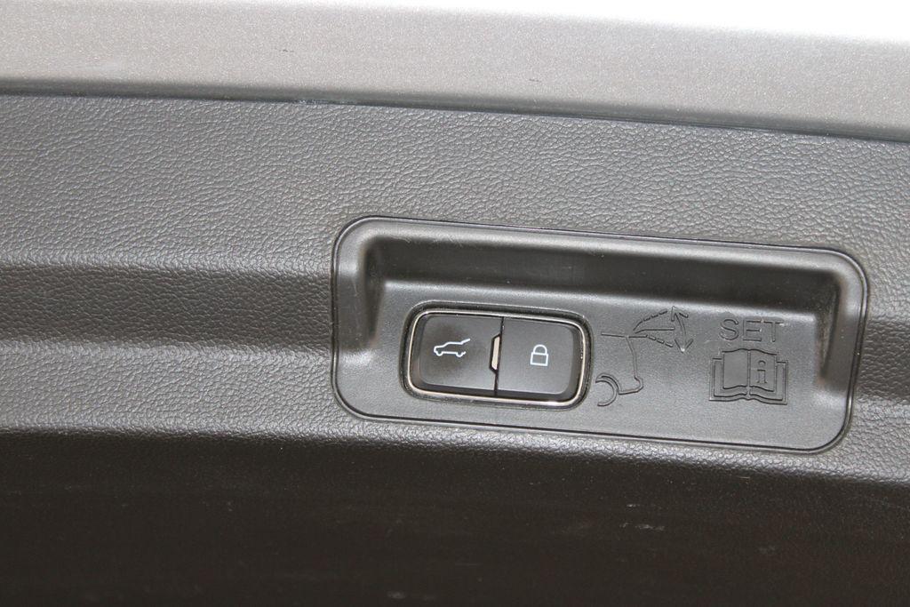 used 2020 Ford Explorer car, priced at $22,000
