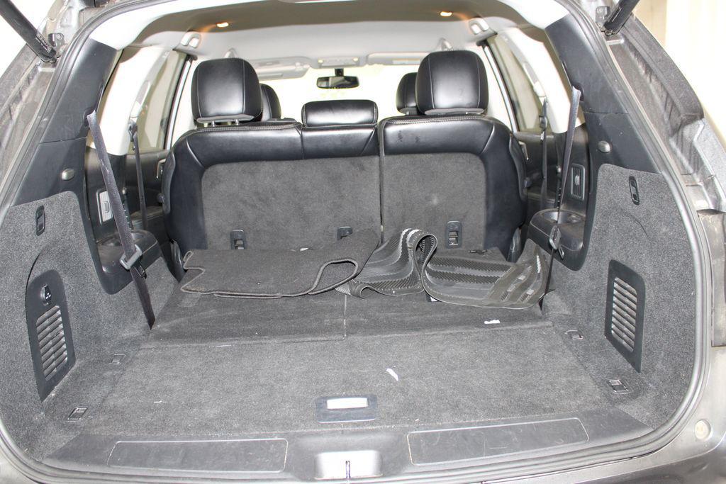 used 2020 Nissan Pathfinder car, priced at $13,718