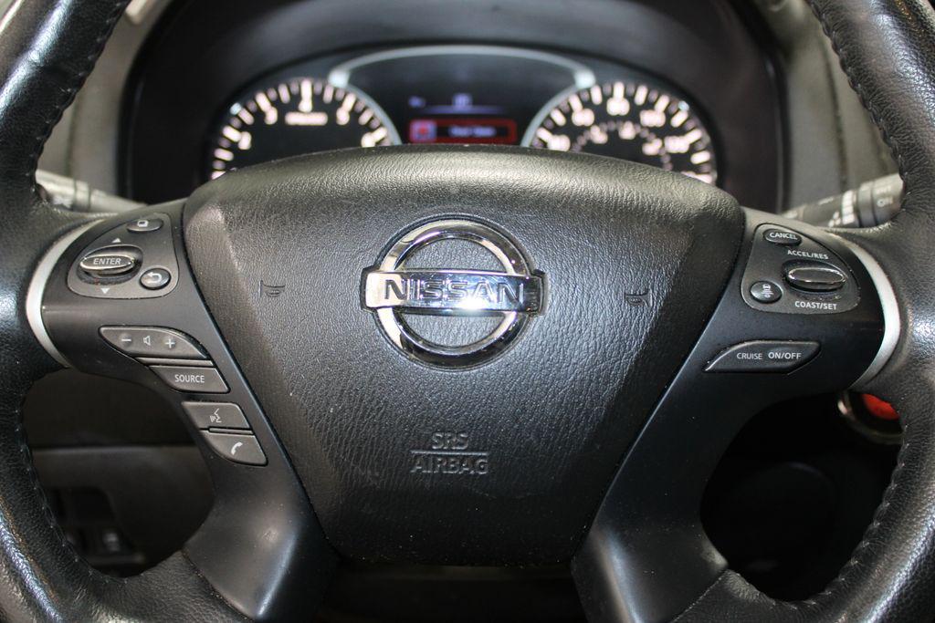 used 2020 Nissan Pathfinder car, priced at $13,718