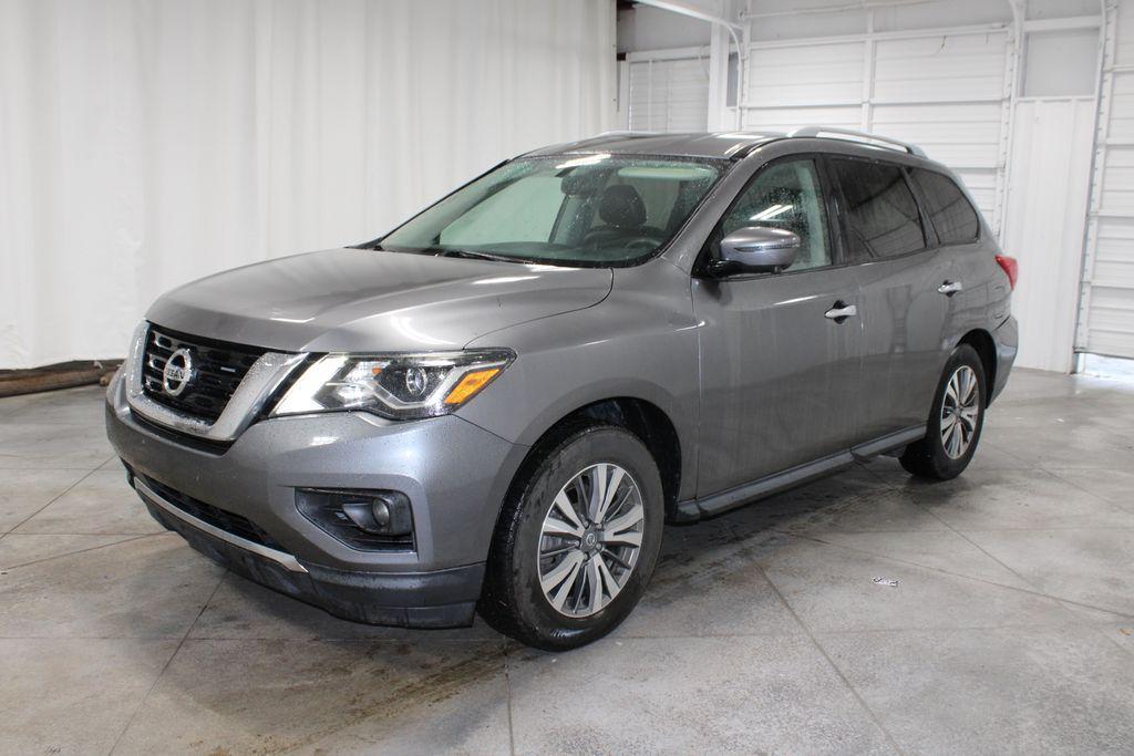 used 2020 Nissan Pathfinder car, priced at $13,718