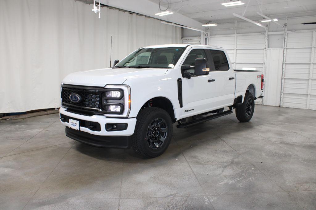 new 2025 Ford F-250 car, priced at $65,899