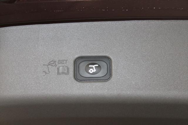 new 2025 Lincoln Nautilus car, priced at $63,081
