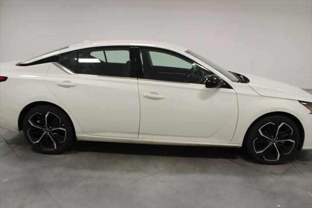used 2023 Nissan Altima car, priced at $22,198