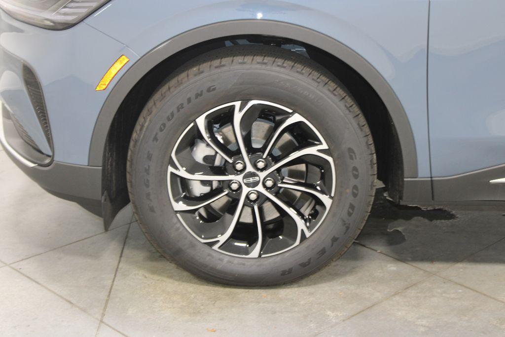 new 2025 Lincoln Nautilus car, priced at $54,785