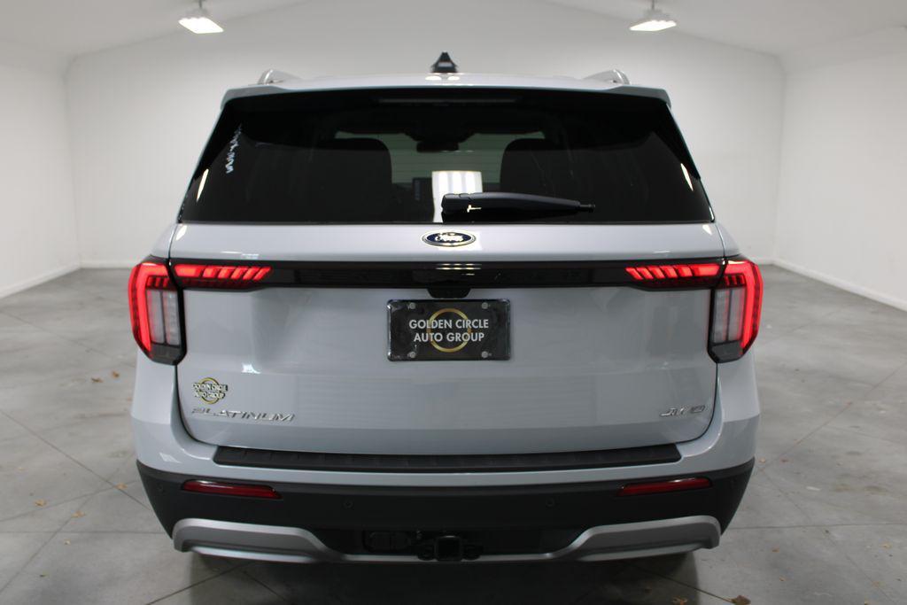 new 2025 Ford Explorer car, priced at $55,198