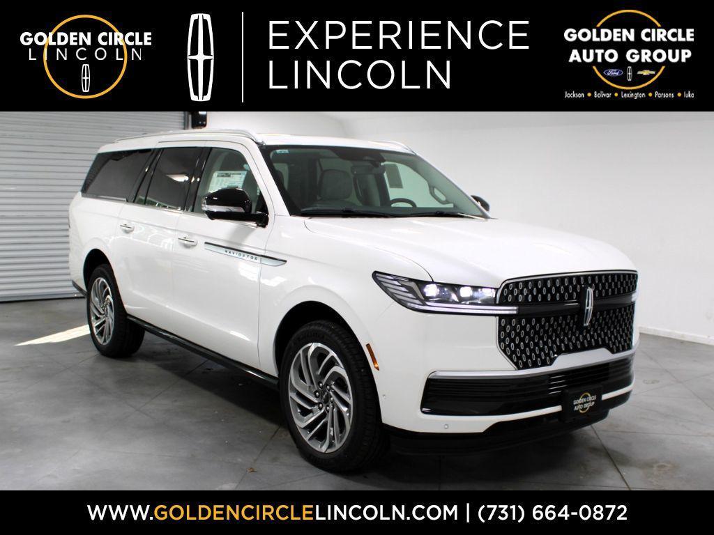 new 2025 Lincoln Navigator car, priced at $104,267