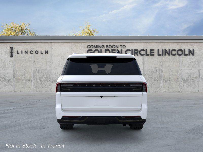 new 2025 Lincoln Navigator car, priced at $105,267