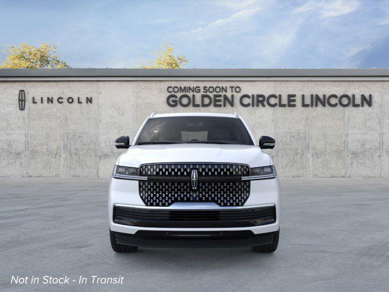 new 2025 Lincoln Navigator car, priced at $105,267