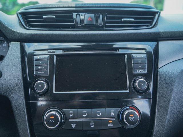 used 2022 Nissan Rogue Sport car, priced at $18,000