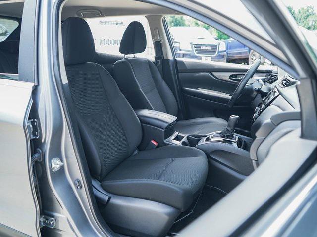 used 2022 Nissan Rogue Sport car, priced at $18,000
