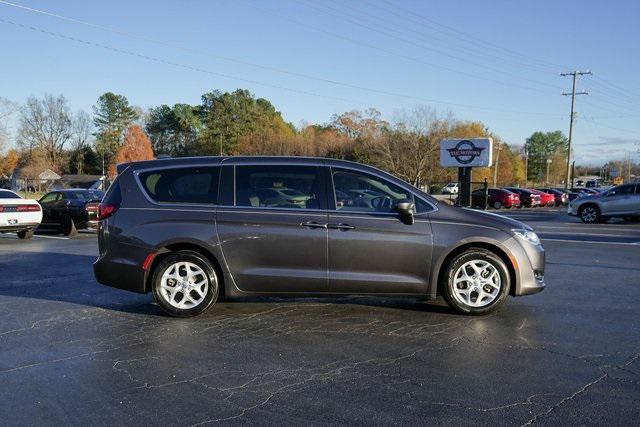 used 2017 Chrysler Pacifica car, priced at $14,000