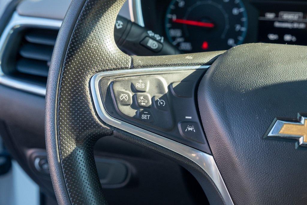 used 2023 Chevrolet Equinox car, priced at $18,394