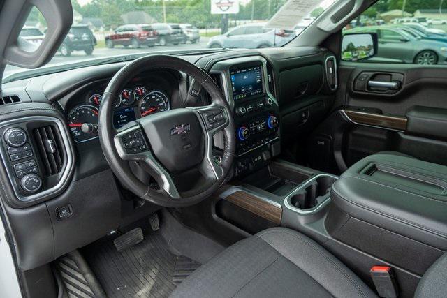 used 2021 Chevrolet Silverado 1500 car, priced at $32,000