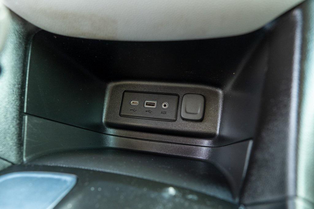 used 2022 Chevrolet Equinox car, priced at $15,102